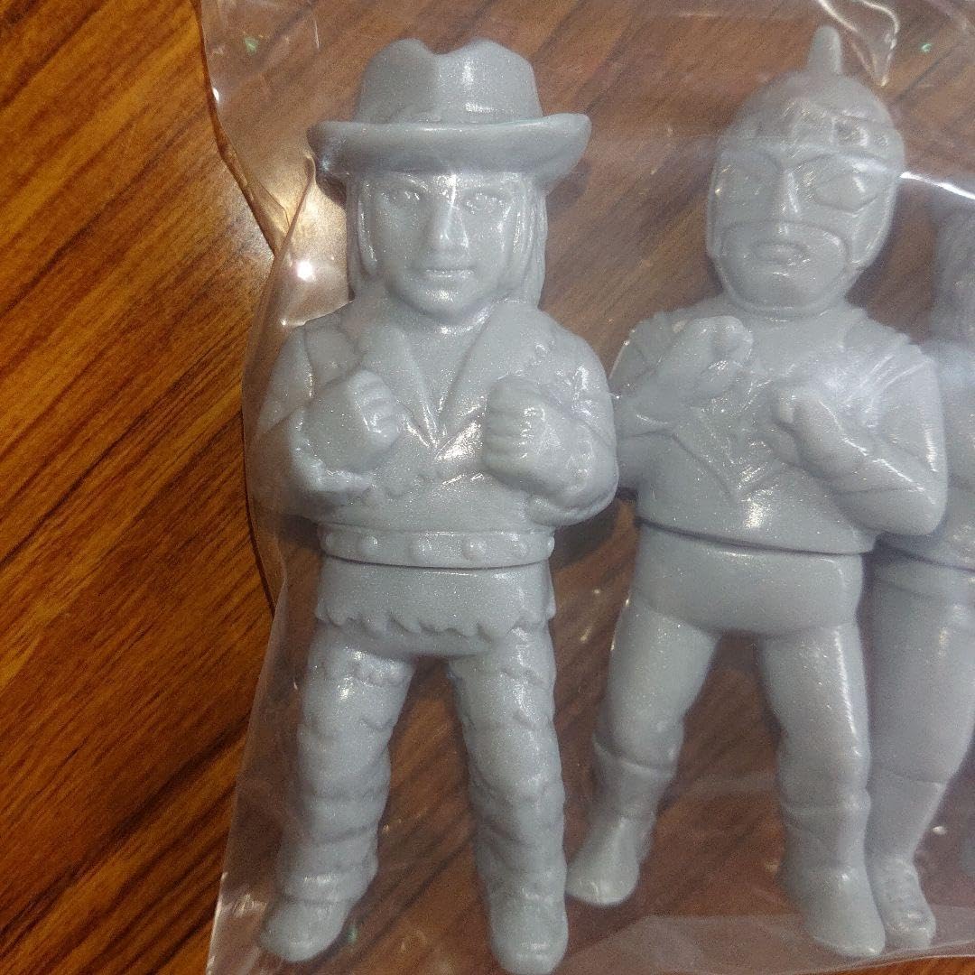 Amazon.co.jp: アイアンキング ソフビシリーズ : おもちゃ